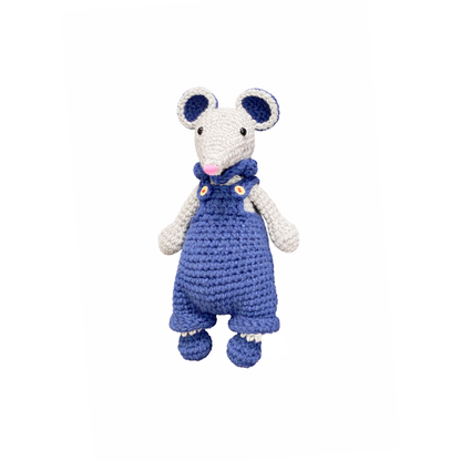 Handmade crochet mouse front view | Unique Treasures