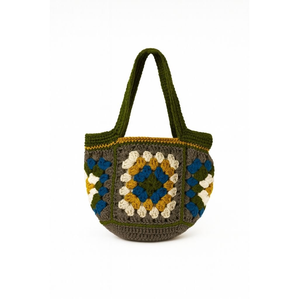 Handmade crochet geometric stitch handbag in context | Unique Treasures