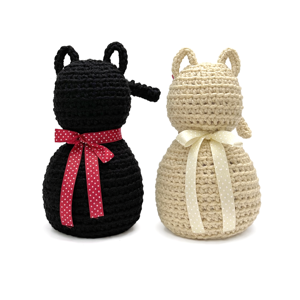 Handmade crochet matching cats — handmade crochet front view | Unique Treasures